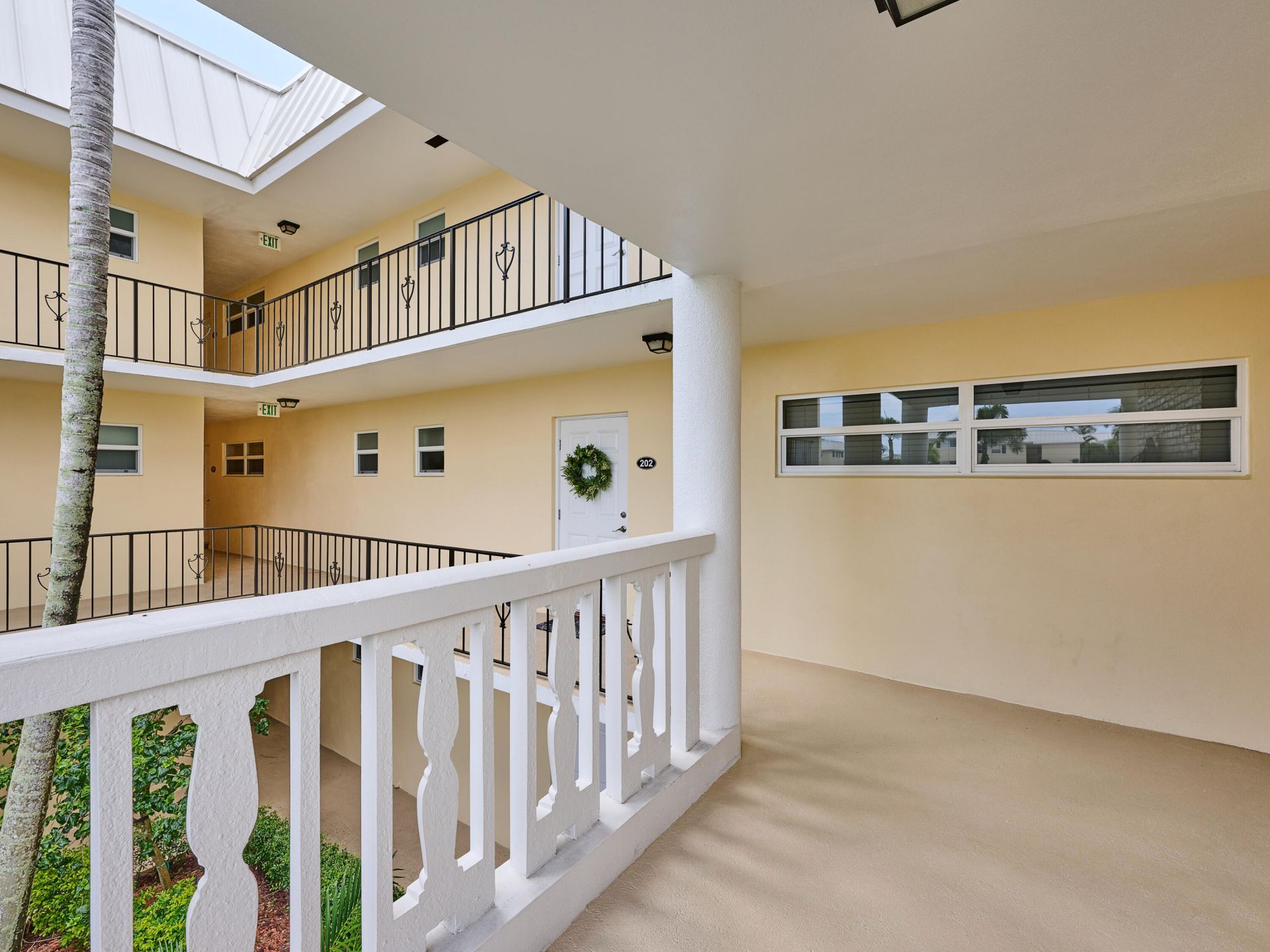 12 Colonial Club Drive, Unit 202, Boynton Beach, FL 33435 Photo
