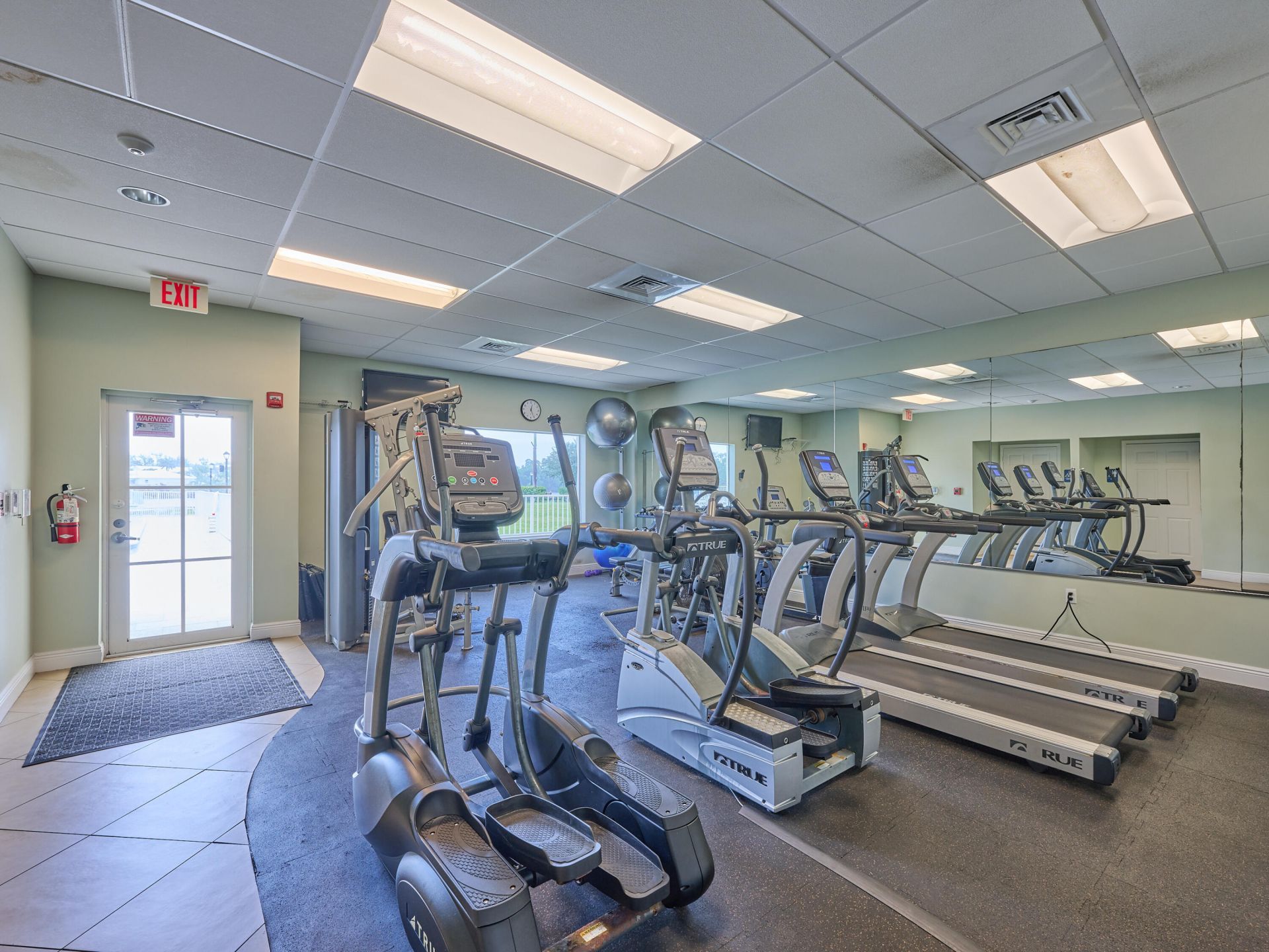 12 Colonial Club Drive, Unit 202, Boynton Beach, FL 33435 Photo