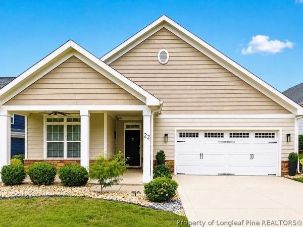22 Glenwood Court, Spring Lake, NC 28390