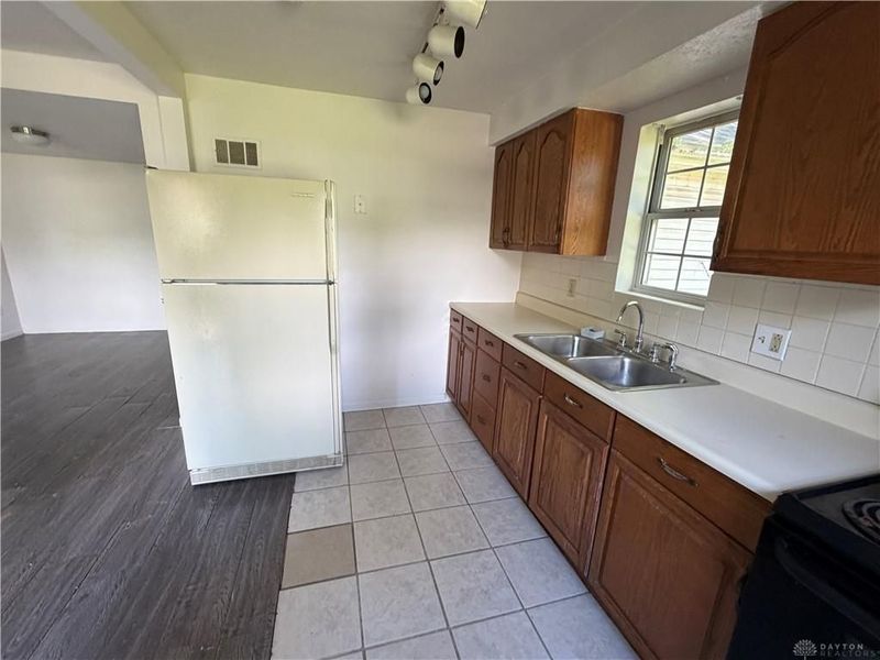 1023 Burleigh Avenue, Dayton, OH 45402 Photo 8