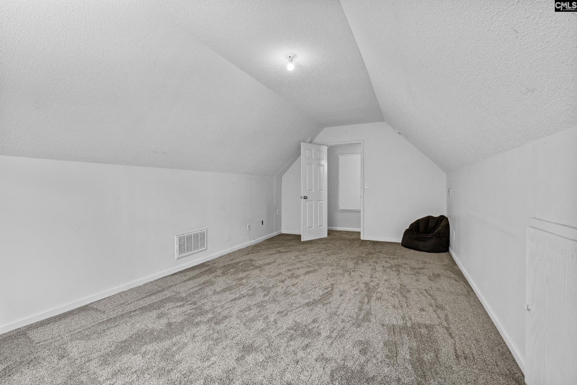 128 Black Creek Lane  Photo 16