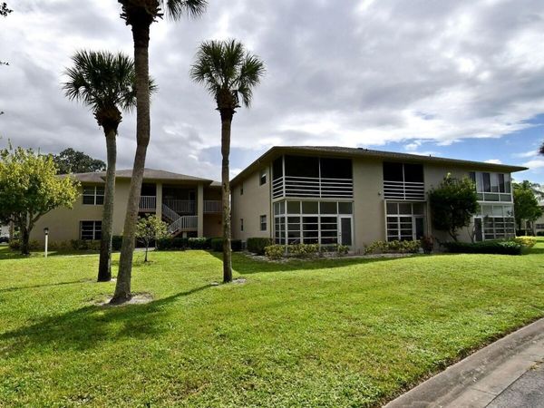 26 Lake Vista Trail, Unit Apt 104, Port St. Lucie, FL 34952