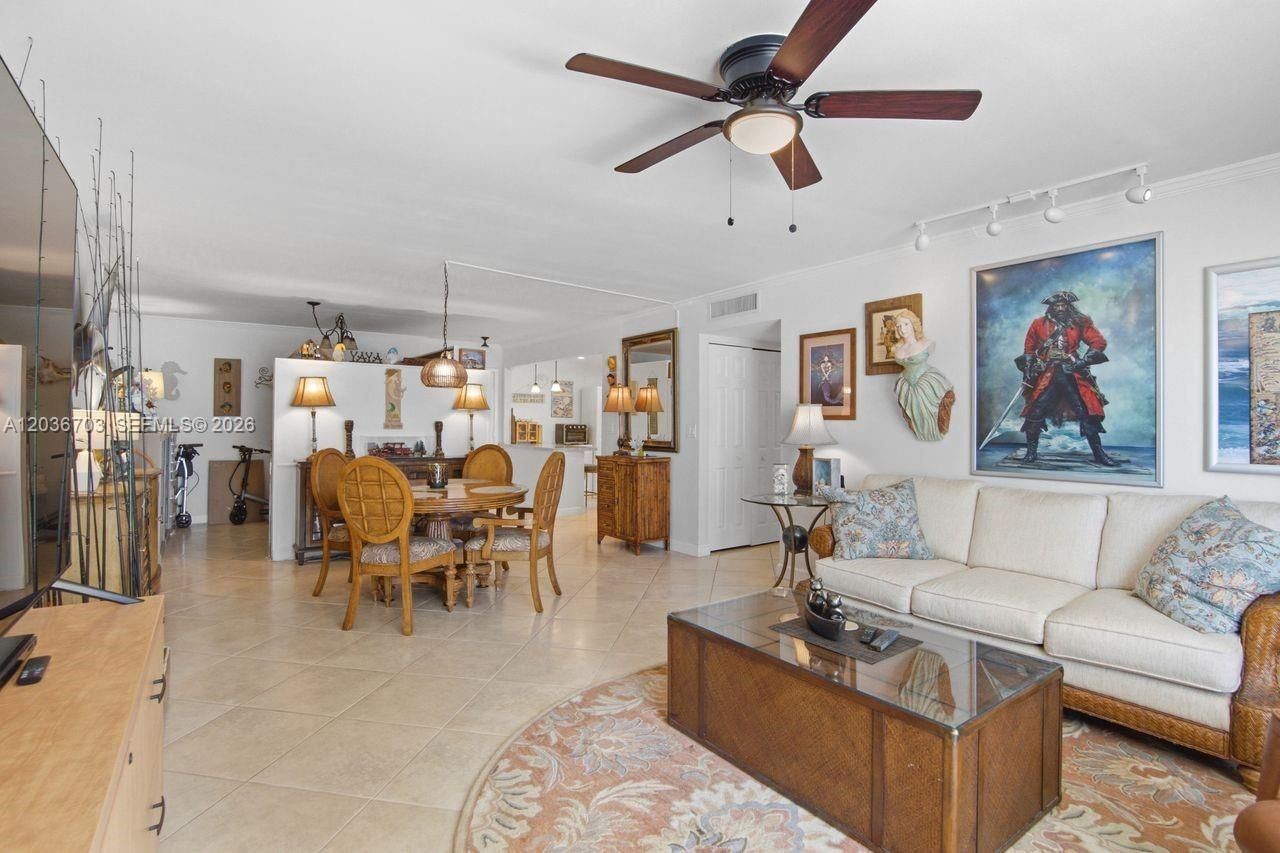 1401 S Ocean Dr, Unit 305, Hollywood, FL 33019 Photo