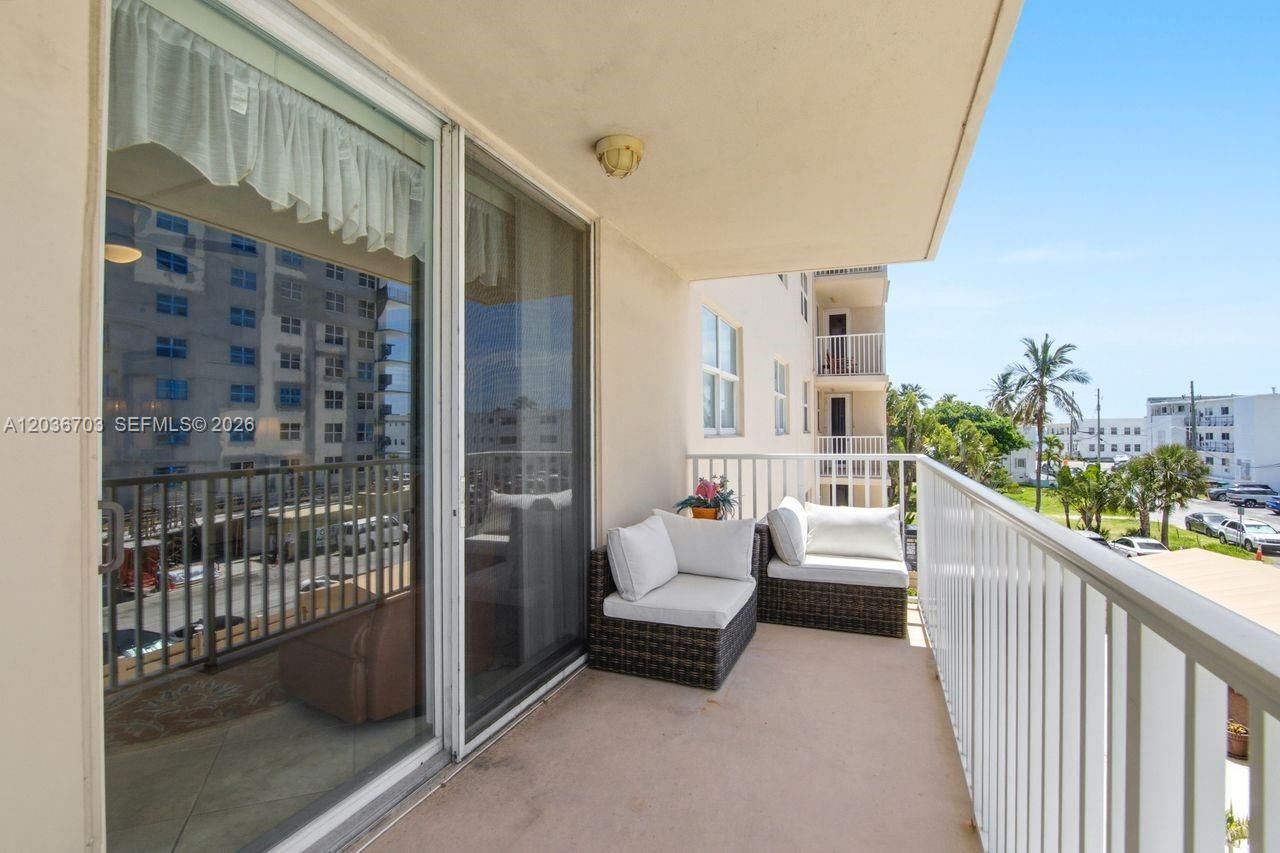 1401 S Ocean Dr, Unit 305, Hollywood, FL 33019 Photo