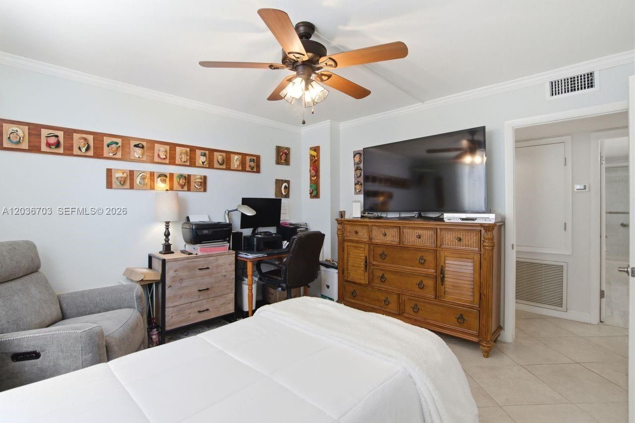 1401 S Ocean Dr, Unit 305, Hollywood, FL 33019 Photo