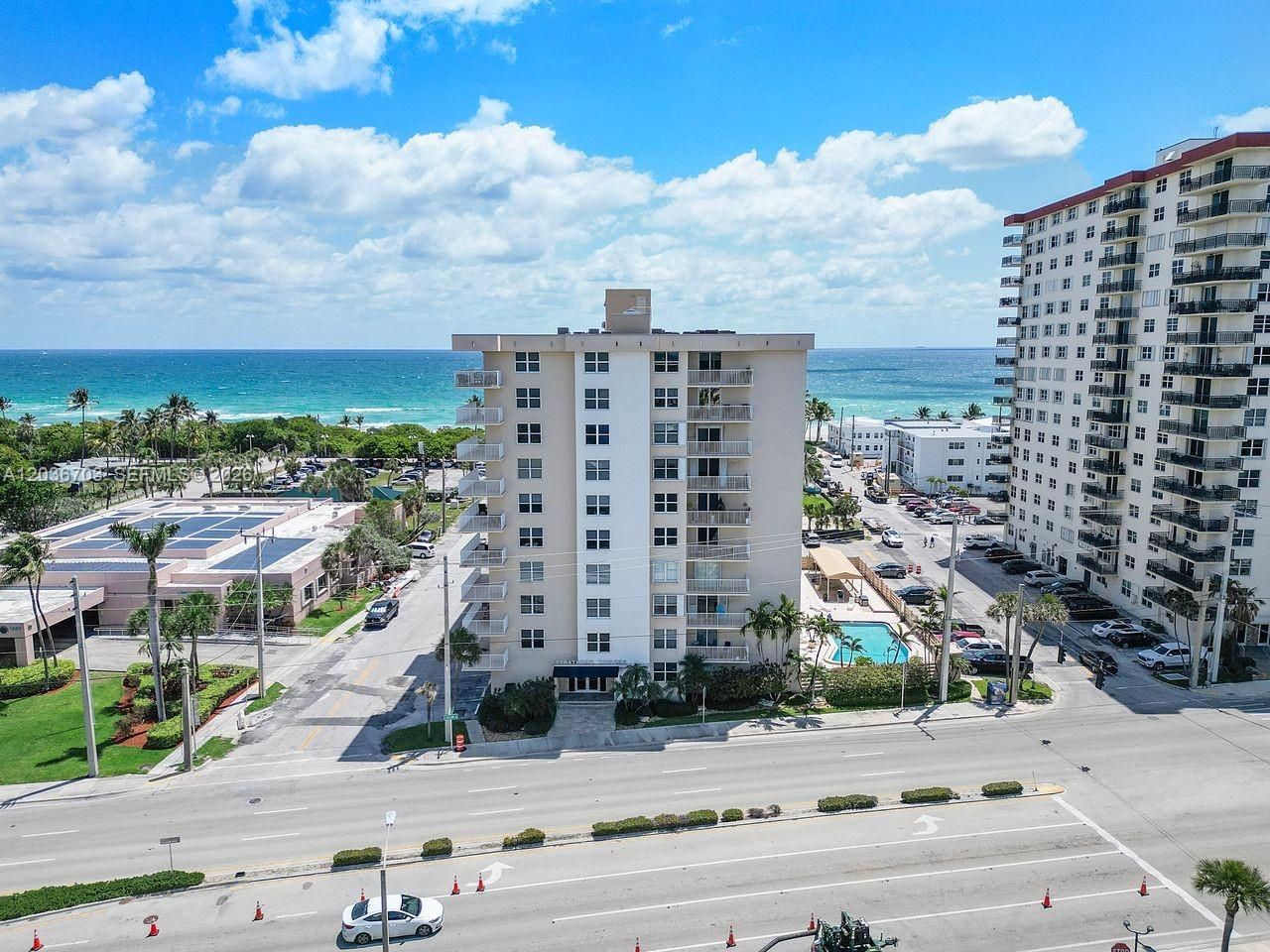 1401 S Ocean Dr, Unit 305, Hollywood, FL 33019 Photo