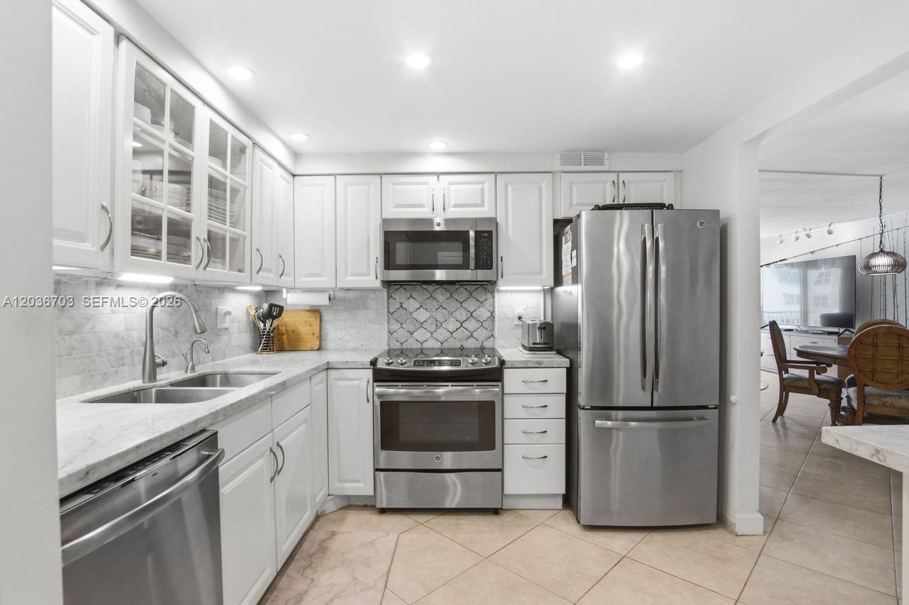 1401 S Ocean Dr, Unit 305, Hollywood, FL 33019 Photo