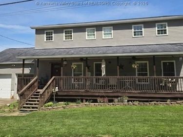 206 Simmons Drive, Ripley, WV 25271