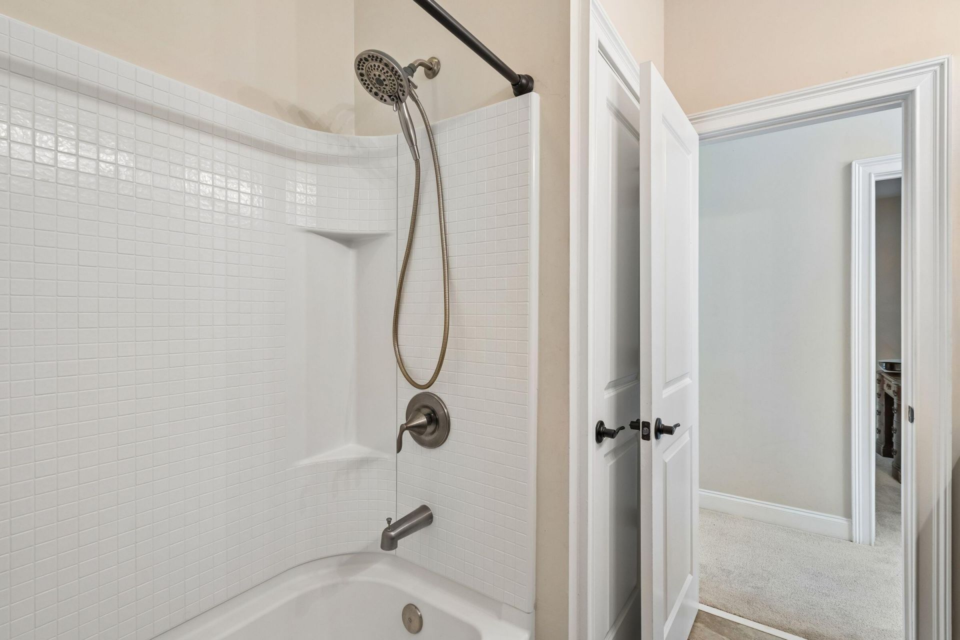 3732 Abercrombie Court Photo 38