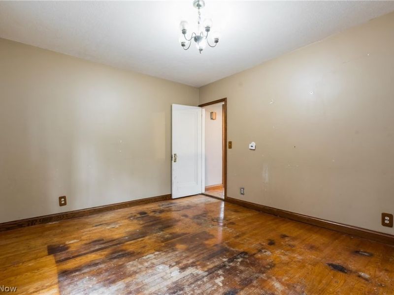 2016 Norwood Boulevard, Zanesville, OH 43701 Photo 7