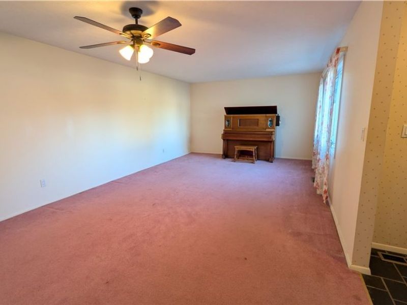 4842 Red Pine Way , North Ridgeville, OH 44039 Photo 7