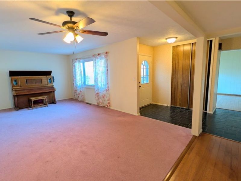 4842 Red Pine Way , North Ridgeville, OH 44039 Photo 8