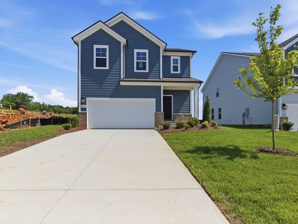 4001 Gaskill Dr, Smyrna, TN 37167