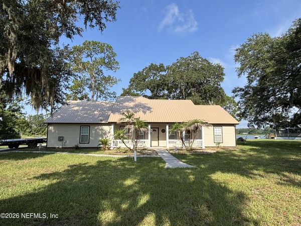 105 SUNNY LN BR, Pomona Park, FL 32181