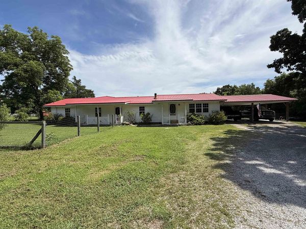 1212 Gayler Street , Mountain View, AR 72560