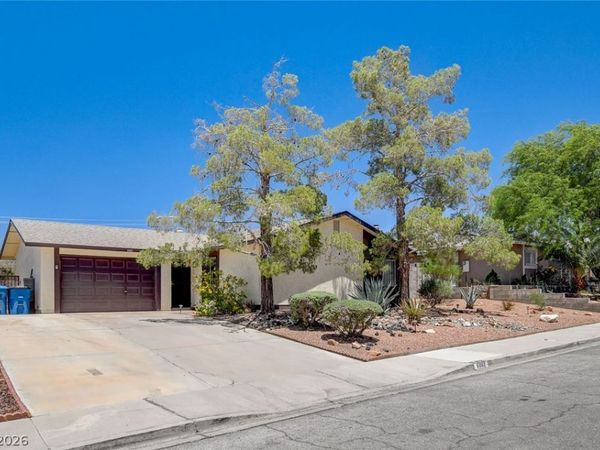6882 Tiffollo Lane , Las Vegas, NV 89156