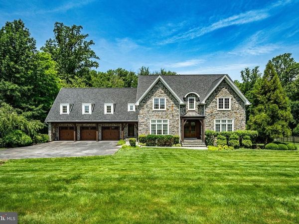 57 SWEETWATER ROAD, GLEN MILLS, PA 19342