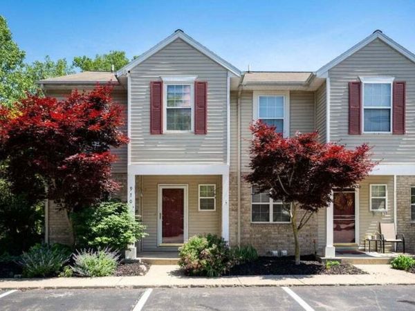 970 Ada Place Drive SE, Grand Rapids, MI 49546