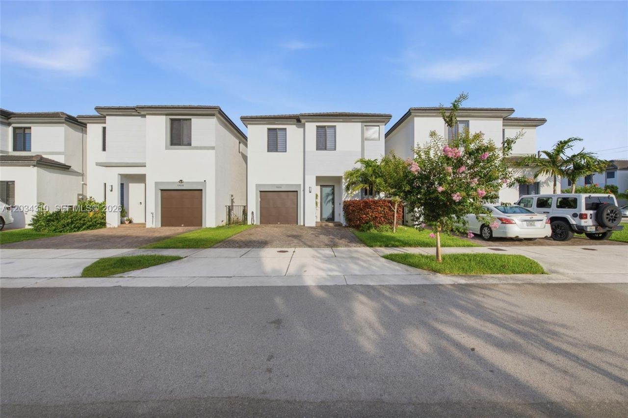 13630 SW 158th Ave, Miami, FL 33196 Photo