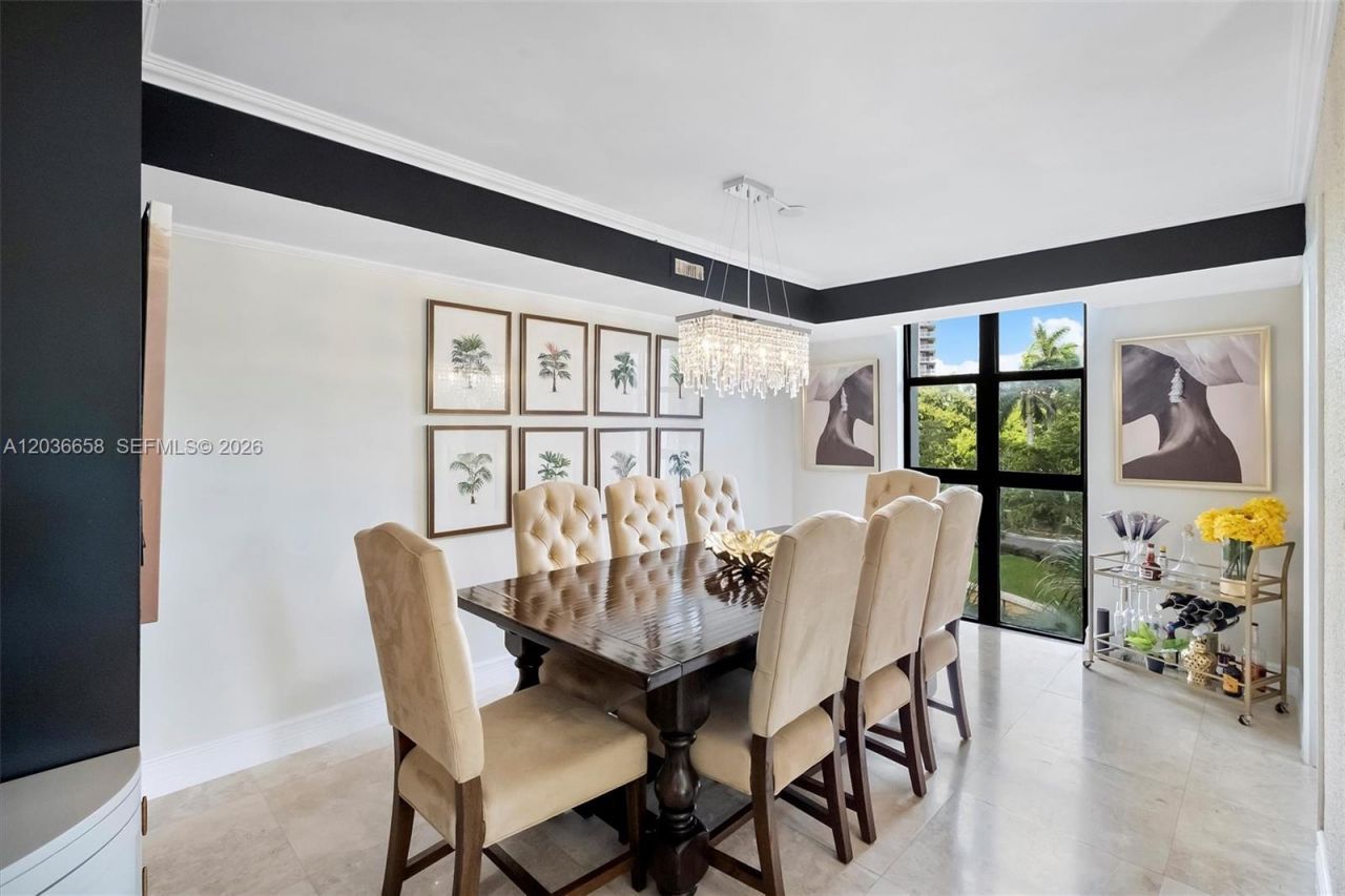 1000 Quayside Ter, Unit 411, Miami, FL 33138 Photo