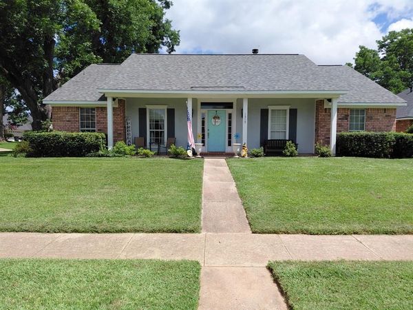1319 Chopin Drive, Bossier City, LA 71112