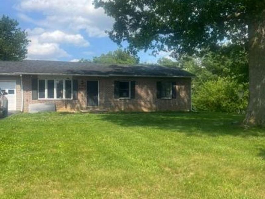 12321 Walnut Point W, Hagerstown, MD 21740 Main Photo