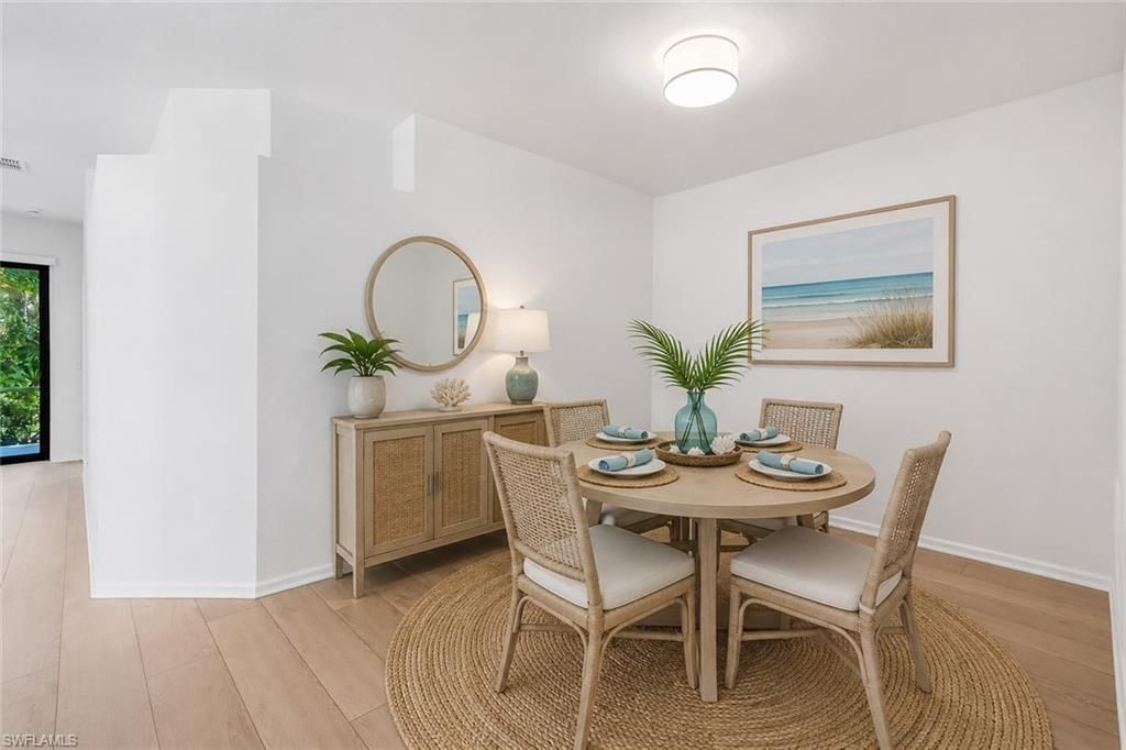 7550 Meadow Lakes Dr, Unit 4701, Naples, FL 34104 Photo