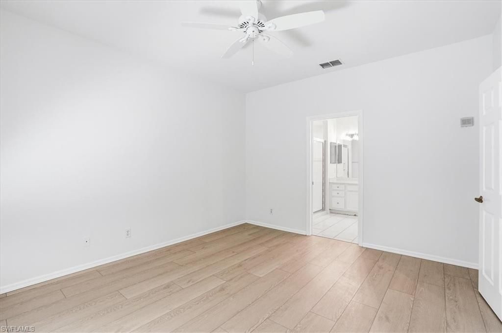 7550 Meadow Lakes Dr, Unit 4701, Naples, FL 34104 Photo