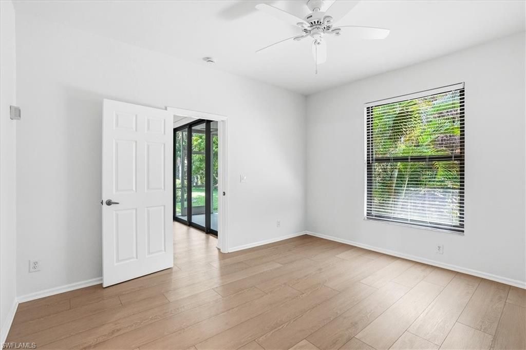 7550 Meadow Lakes Dr, Unit 4701, Naples, FL 34104 Photo