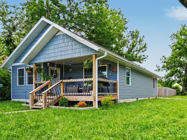 1038 W Thoman Street , Springfield, MO 65803