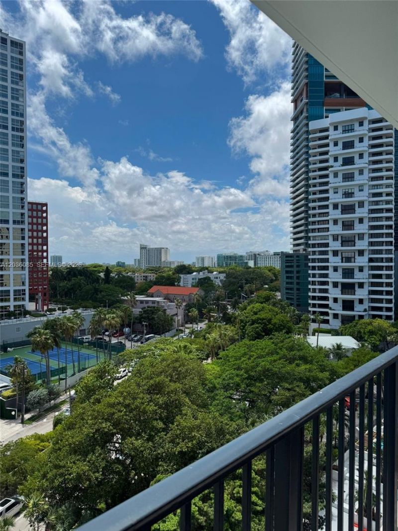 1450 Brickell Bay Dr , Unit 1003, Miami, FL 33131 Photo