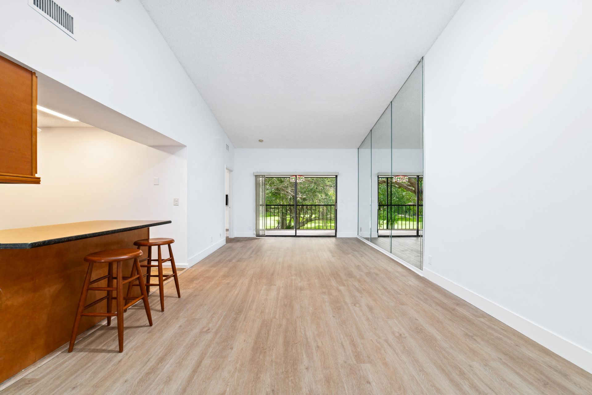 3151 Leewood Terrace, Unit L228, Boca Raton, FL 33431 Photo