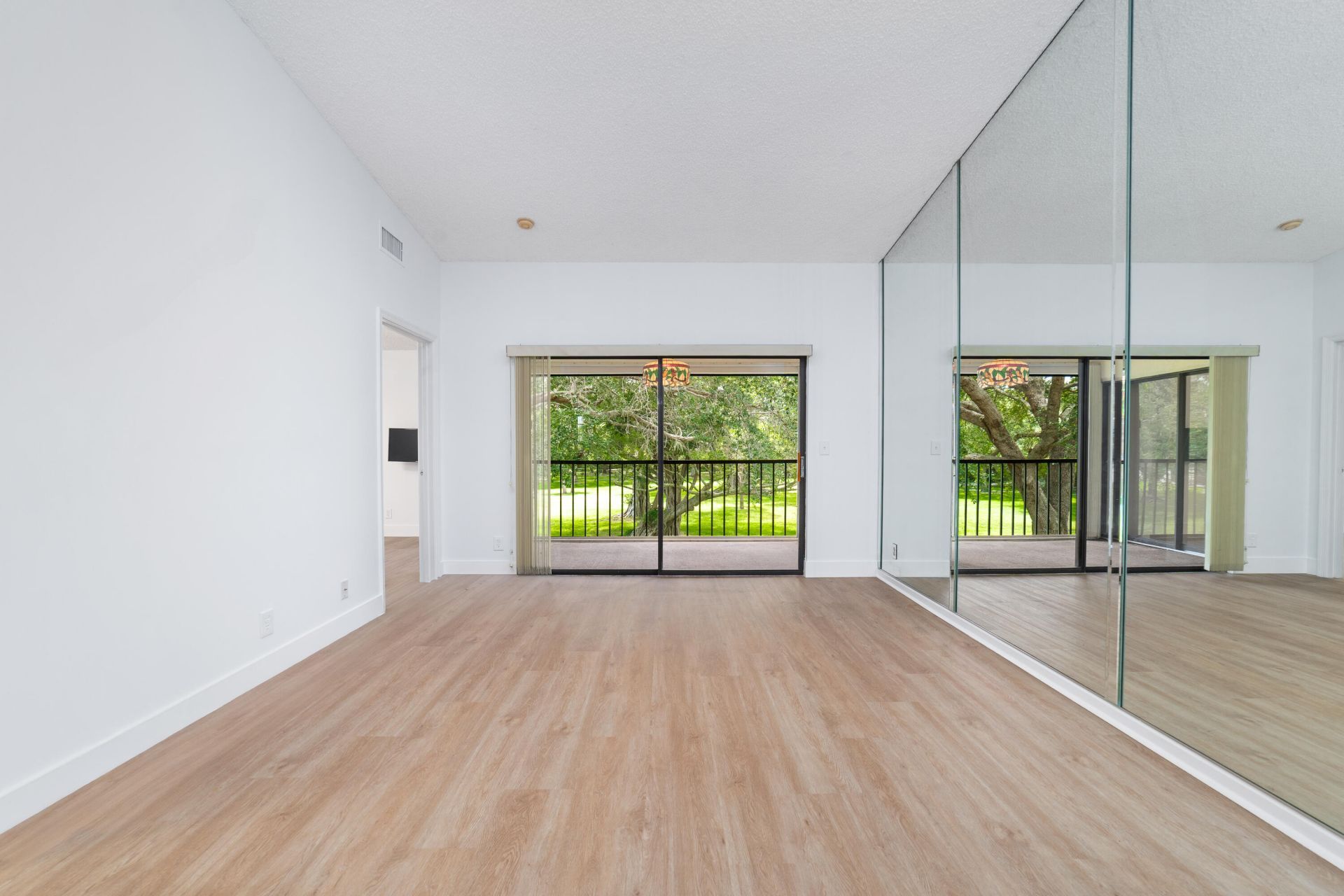 3151 Leewood Terrace, Unit L228, Boca Raton, FL 33431 Photo