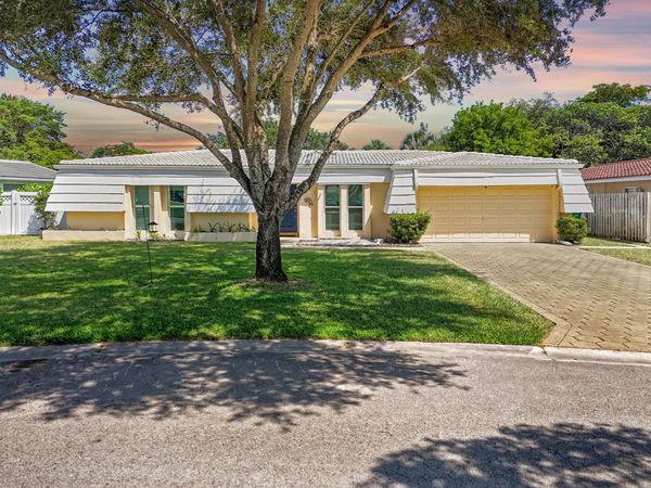 3721 NW 108th Drive, Coral Springs, FL 33065