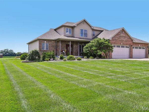 4389 Wagner Road, Marine, IL 62061