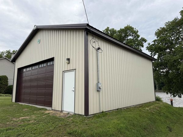 7552 N River Road, BYRON, IL 61010
