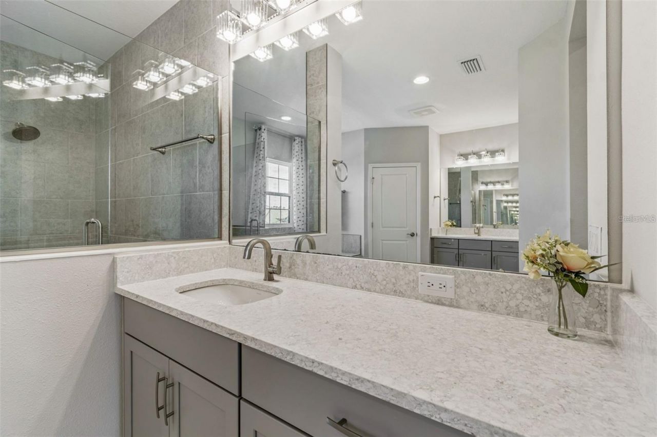 10863 Rustic Timber Loop , San Antonio, FL 33576 Photo