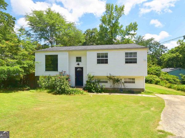 119 Kings Ridge Drive, Peachtree City, GA 30269