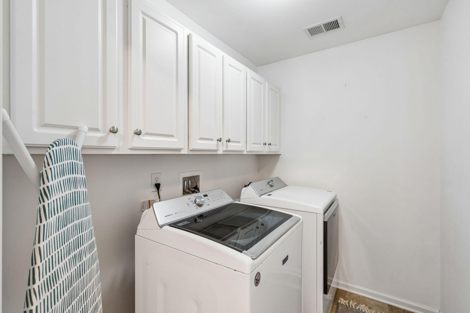 207 Nelliefield Creek Drive Photo 47