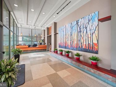 4600 S FOUR MILE RUN DRIVE , Unit 1028, ARLINGTON, VA 22204