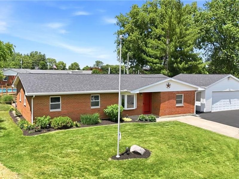 13036 Junefield Drive, Saint Paris, OH 43072 Photo 2