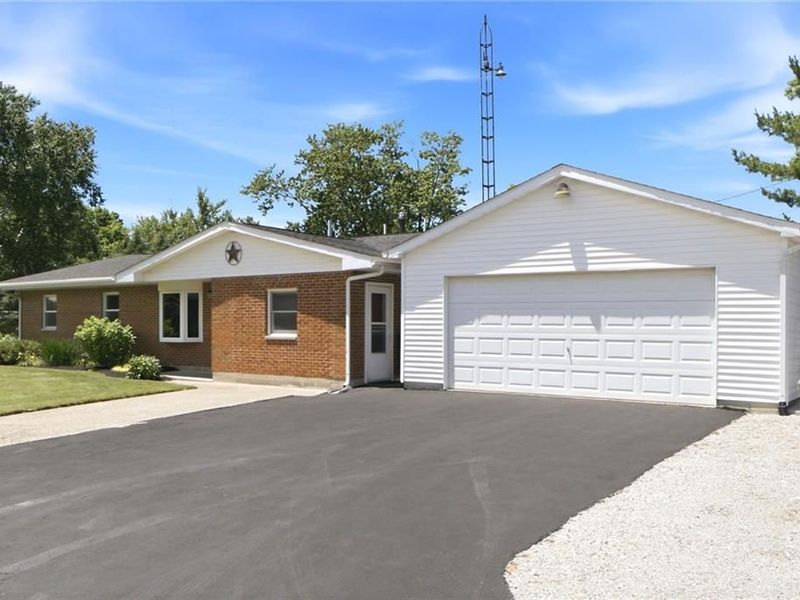13036 Junefield Drive, Saint Paris, OH 43072 Photo 3