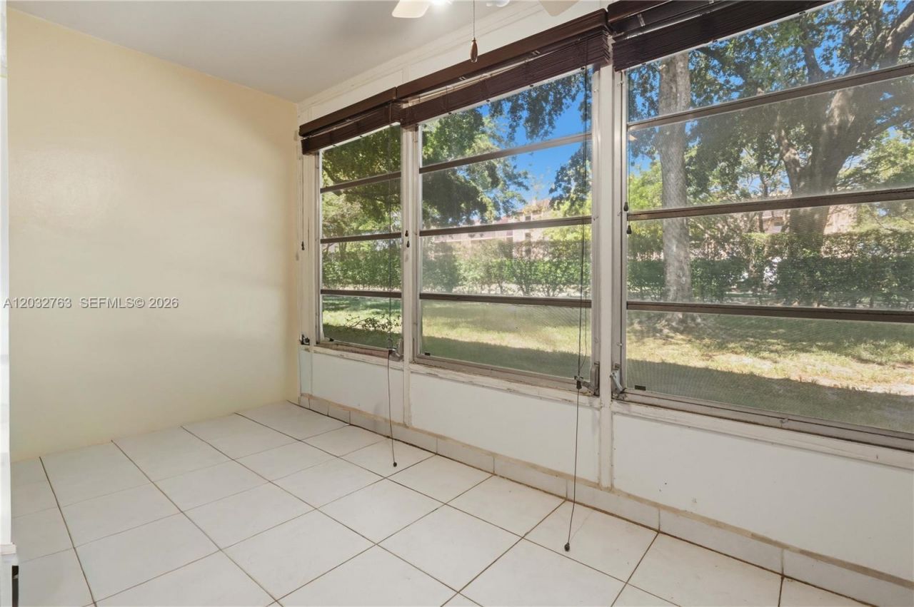 251 NW 76th Ave, Unit 106, Margate, FL 33063 Photo