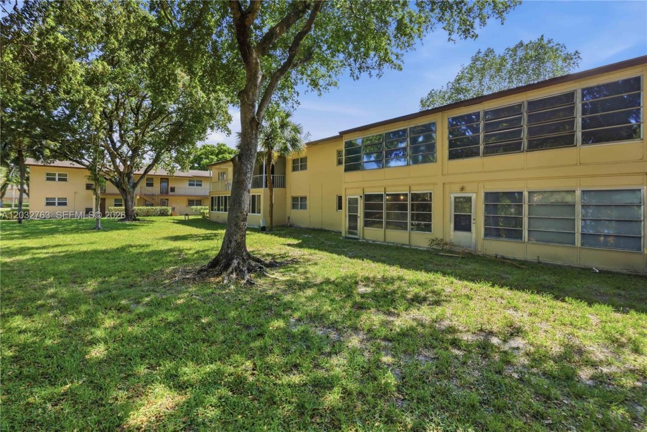 251 NW 76th Ave, Unit 106, Margate, FL 33063 Photo