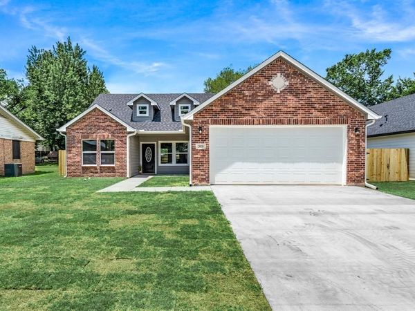 319 Ardis Street, Sulphur Springs, TX 75482