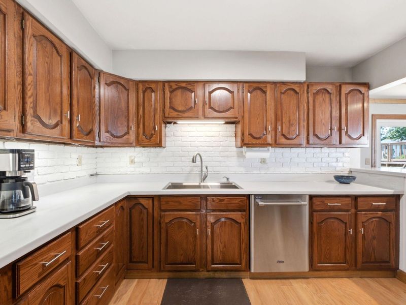 13036 Junefield Drive, Saint Paris, OH 43072 Photo 10