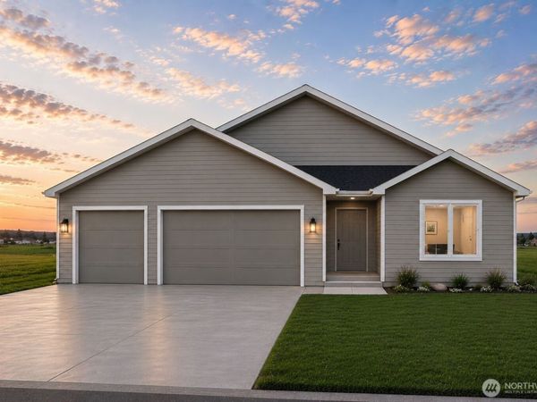 8431 SE Desert Greens Loop, Othello, WA 99344