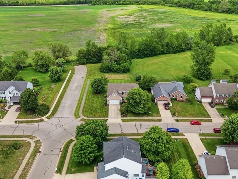 2188 Pacer Trail, Beavercreek, OH 45434 Photo 8