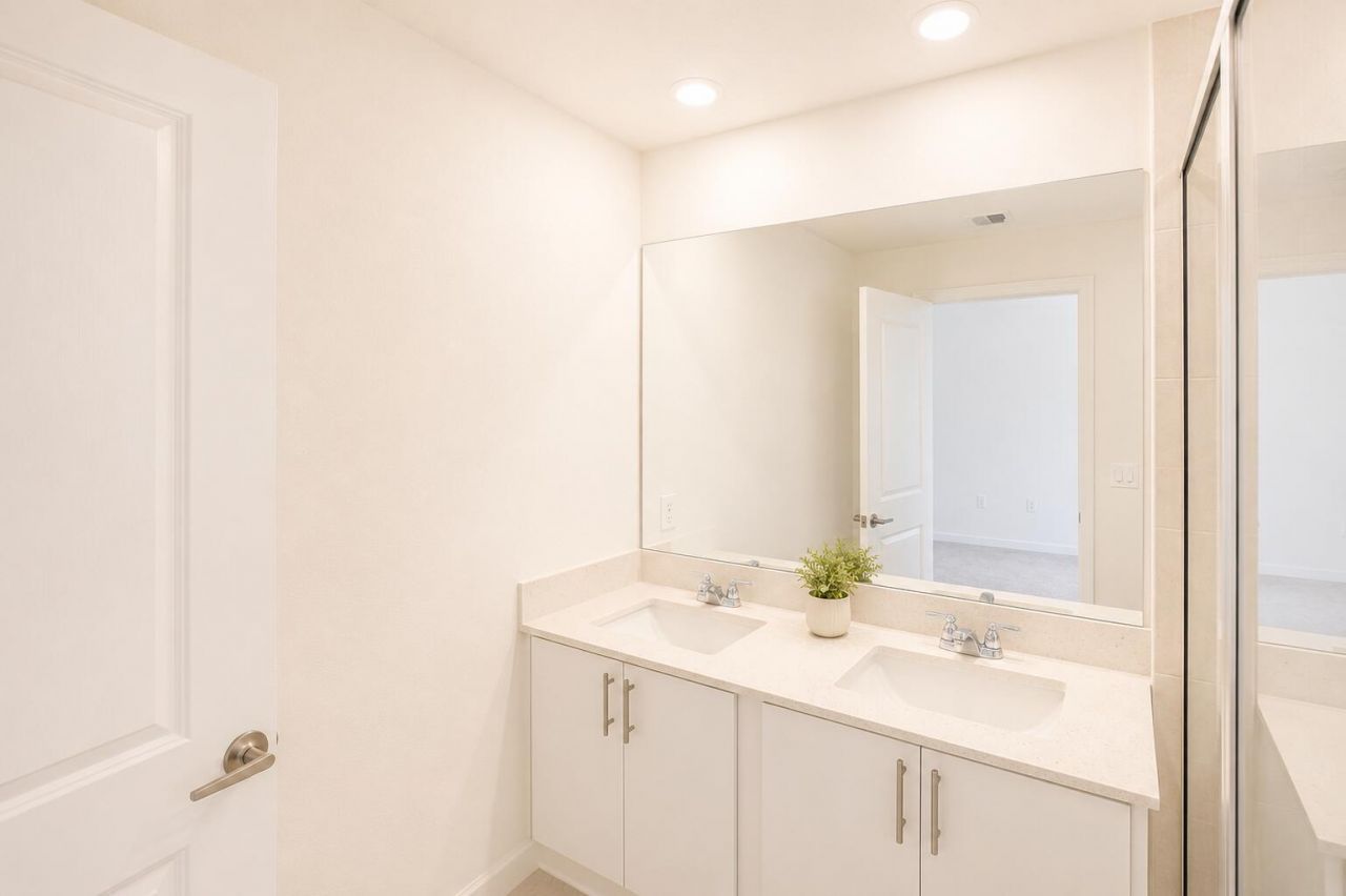 5085 SW 37th Street, West Park, FL 33023 Photo
