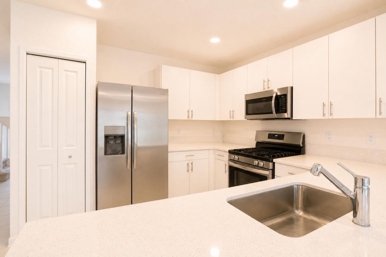 5085 SW 37th Street, West Park, FL 33023 Photo